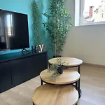 Apartament The 40 Work Or New Appt *